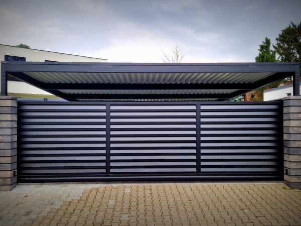 ROVNÝ AUTOPŘÍSTŘEŠEK STEEL STRAIGHT D - trapézová střecha