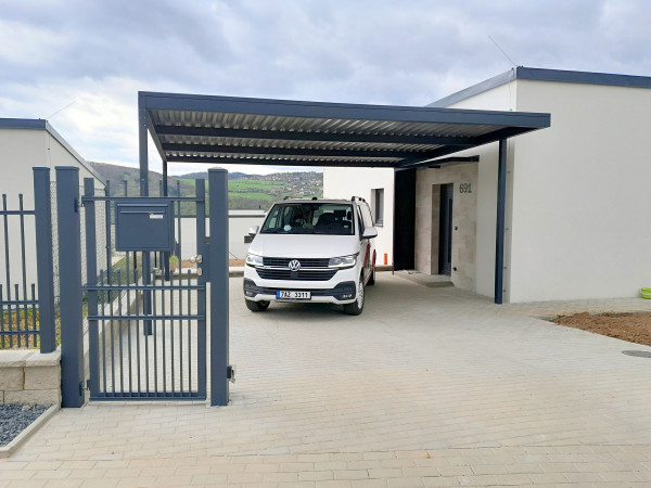 ROVNÝ AUTOPŘÍSTŘEŠEK STEEL STRAIGHT D - trapézová střecha