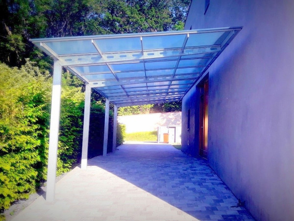 🚗 Rovný přístřešek - Steel Straight T | Odolná ochrana pro vaše vozidlo 🏡