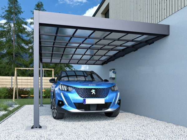 Hliníkový přístřešek ke zdi – moderní stání pro auto