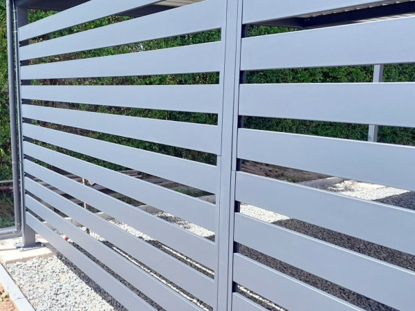 ROVNÝ AUTOPŘÍSTŘEŠEK STEEL STRAIGHT D - trapézová střecha